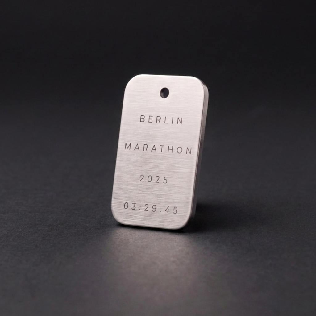 RUNNING Badge